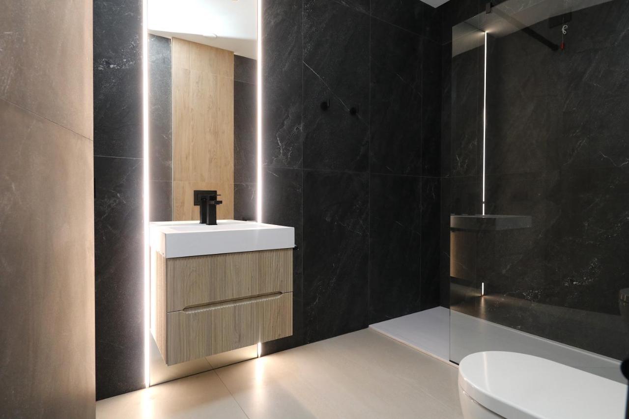 Charming & Luxurious Gem Apartamento Olbia Exterior foto