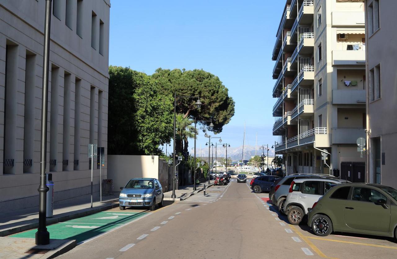 Charming & Luxurious Gem Apartamento Olbia Exterior foto