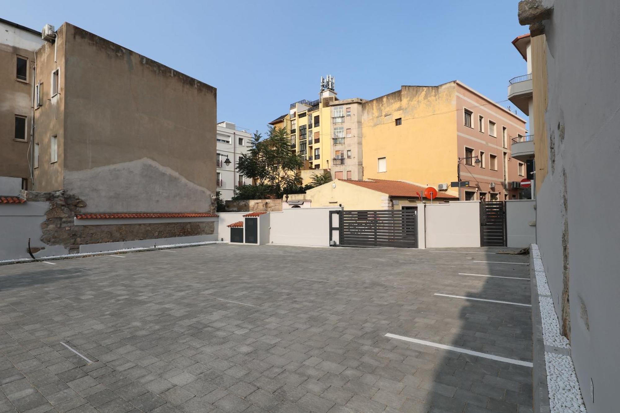 Charming & Luxurious Gem Apartamento Olbia Exterior foto